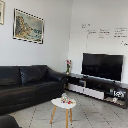 Lara & Vito Apartman Metajna Kültér fotó